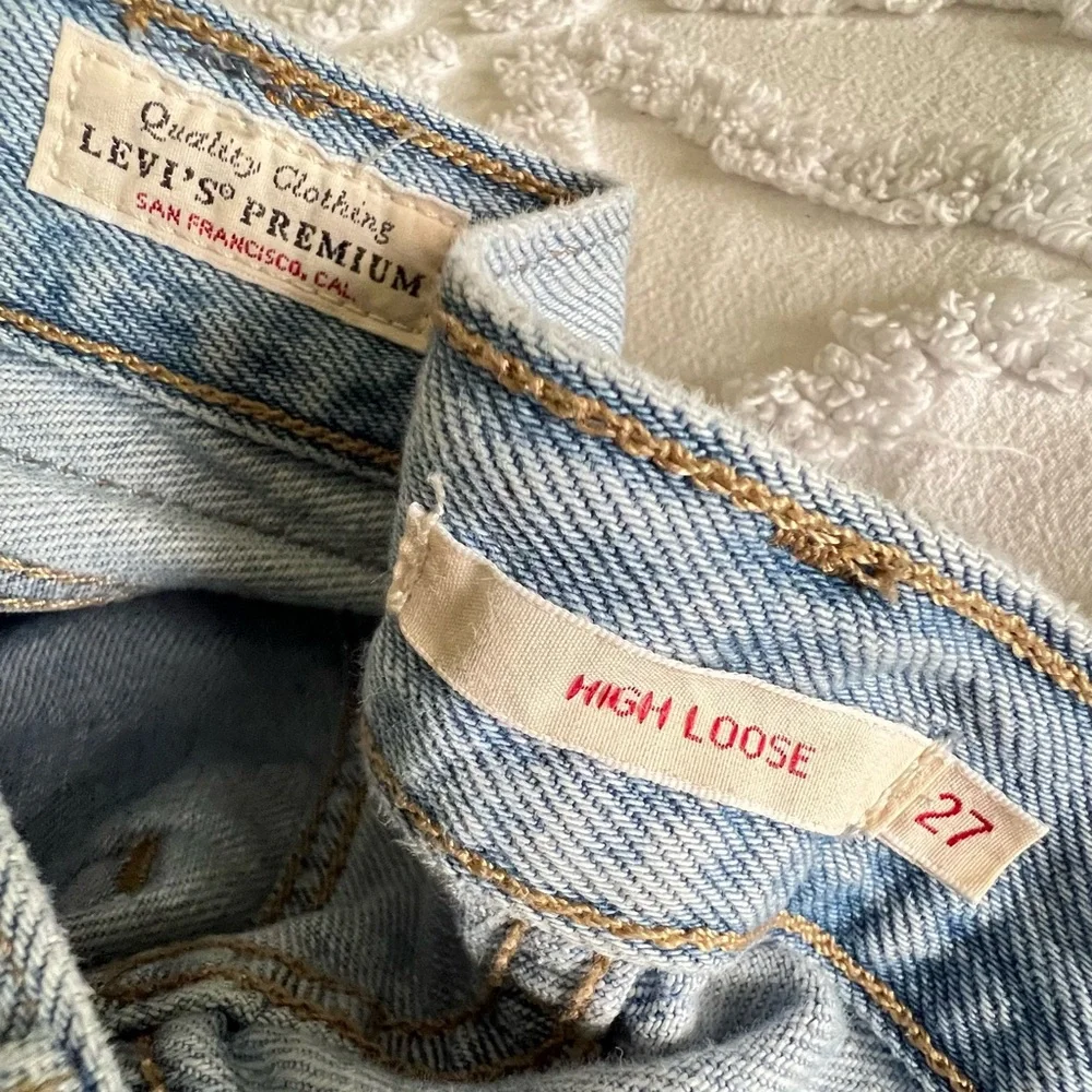 Levis Premium High Loose Light Wash Blue Wide Leg Jeans Size 27 - Picture 5 of 11